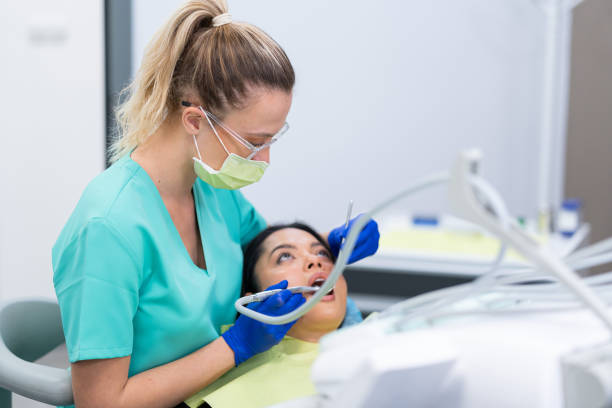 Best Walk-In Emergency Dental Services in Holyoke, CO
